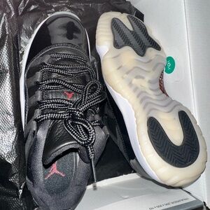 Air Jordan 11 Retro Black Sneakers